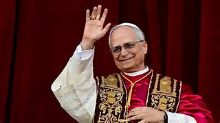 البابا يلغي لجنة تبرعات مثيرة للجدل في الفاتيكان